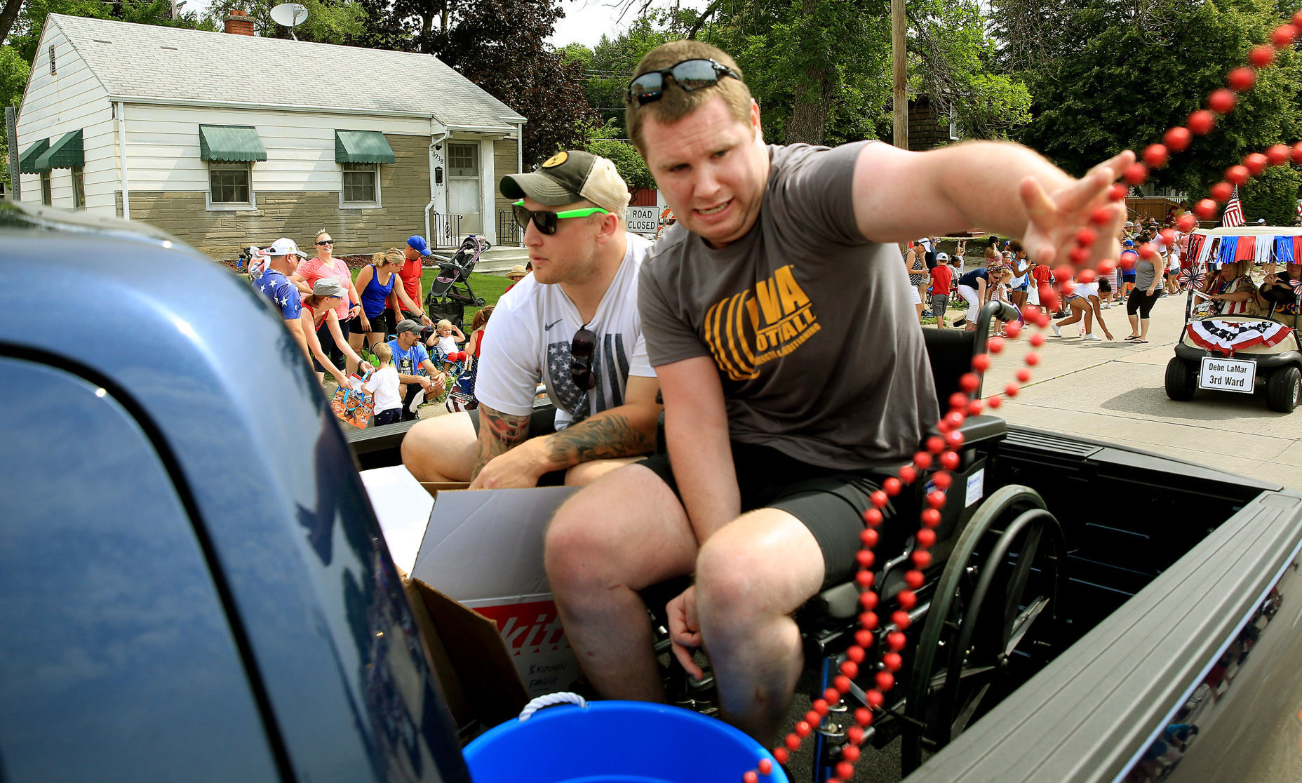 070417-Bettendorf-Parade-003